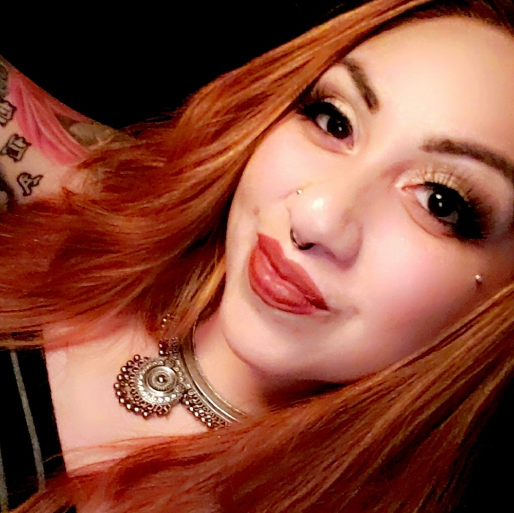 Meet your Posher, Samantha